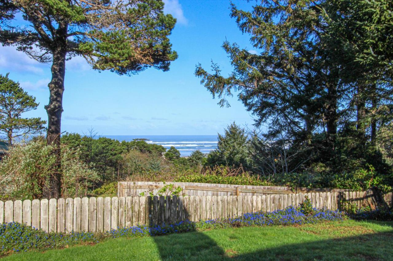 Vista Del Mar Villa Waldport Bagian luar foto